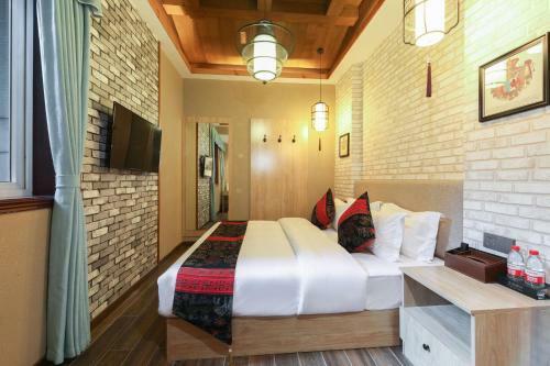 Zou Qu Ye Travel Hotel
