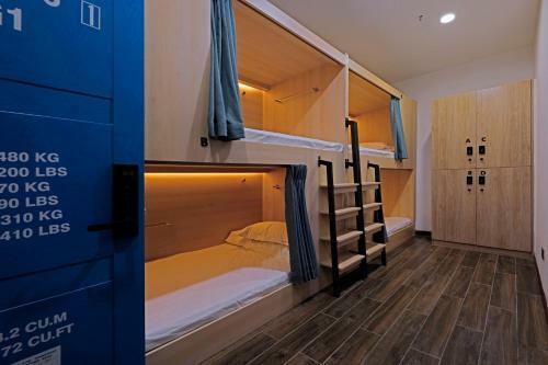 Zou Qu Ye Travel Hotel
