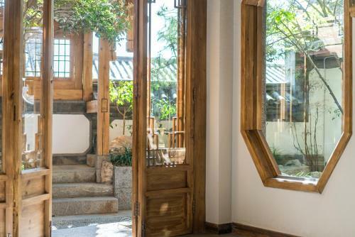 Lijiang Zen Garden Hotel