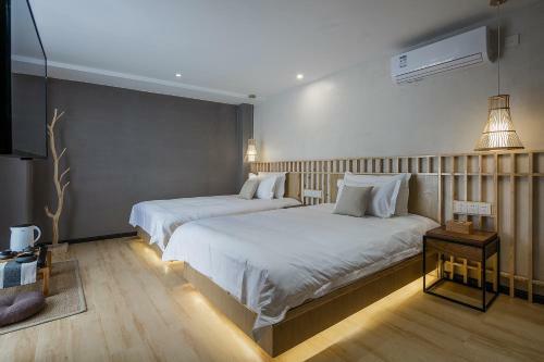 Lijiang Muqian Hotel
