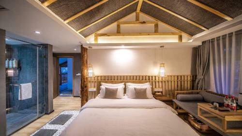 Lijiang Muqian Hotel
