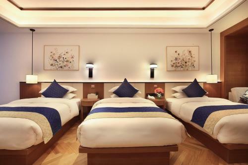 Lijiang Puyuan Jingshe Hotel