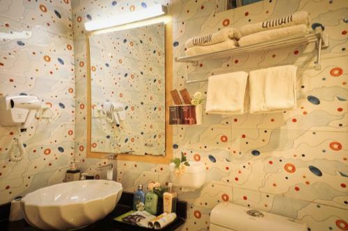 Hostal Riverside Villa