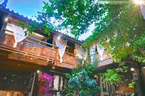 Hostal Far And Near Villa