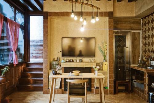 Hostal Far And Near Villa