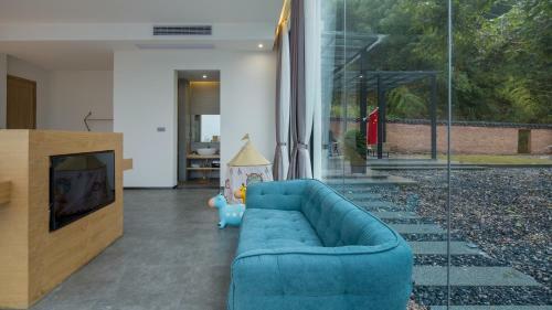 Hotel Z Plus Mountain Resort Inn