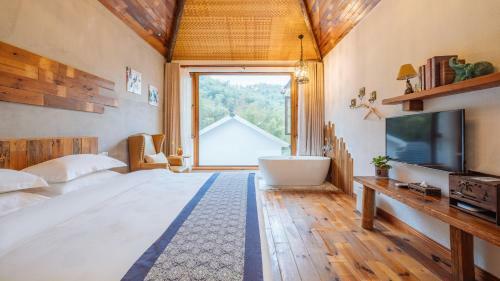 Floral Hotel Moyuan
