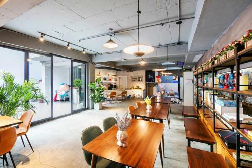 Hostal Yishe Xiaobai Guesthouse