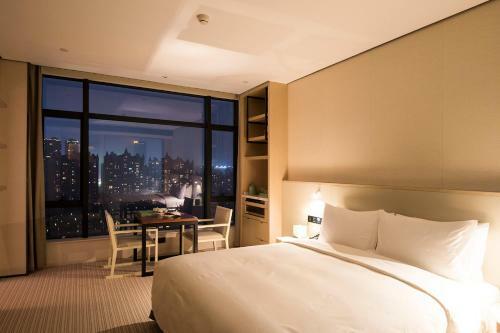 Virtuous World Hotel