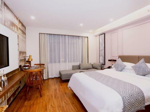 Gme Ningbo Jiangbei District Hongtang Haide Square Hotel