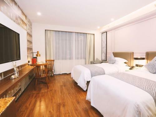 Gme Ningbo Jiangbei District Hongtang Haide Square Hotel