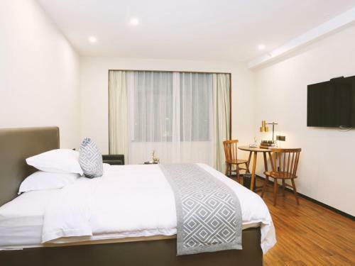 Gme Ningbo Jiangbei District Hongtang Haide Square Hotel
