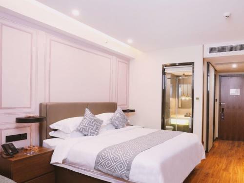Gme Ningbo Jiangbei District Hongtang Haide Square Hotel