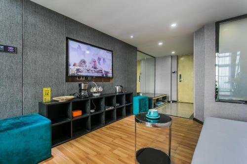 Lavendar Duplex Apartment