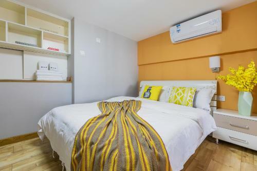 Lavendar Duplex Apartment