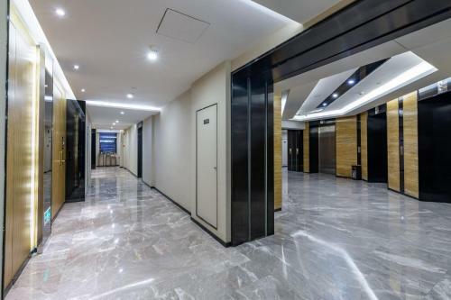 One&one International Apartment(