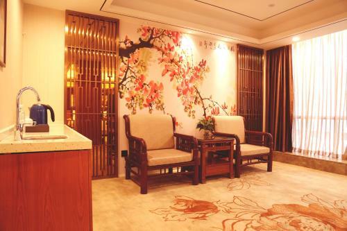 Zhongbo Art Hotel