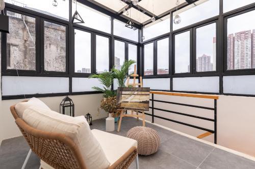 Hotel Guangzhouliwan�up And Down Road