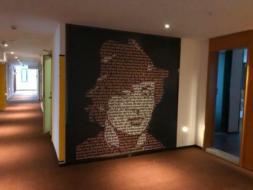 Iu Hotel Guiyang North Station Dream City