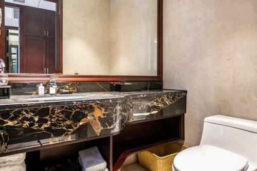 Hangzhou Huading International Hotel