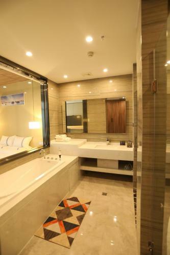 Saint Maur Earl Hotel Haicheng