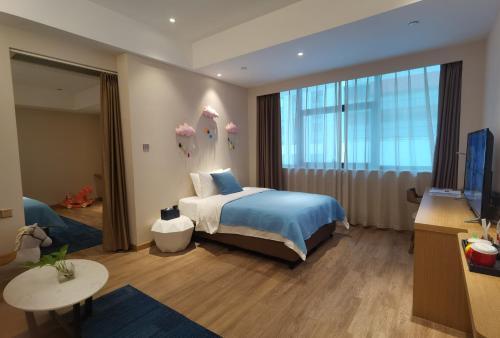 Hotel ??????