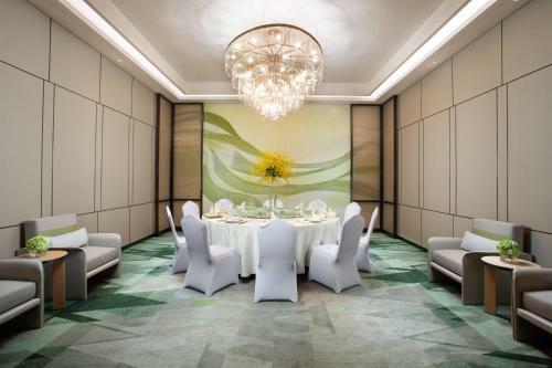 Holiday Inn Hangzhou Binjiang, An Ihg Hotel