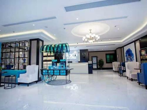 Xana Hotel Hangzhou Bus North Station Wanda