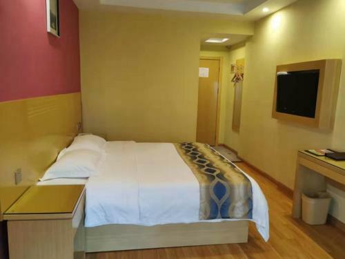 Shell Hefei Luyang District Sipai Building Subway Station Hotel