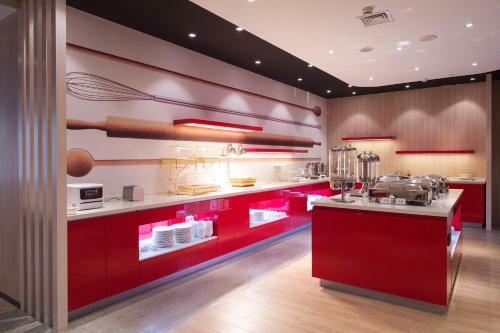Ibis Harbin Central Street Hotel