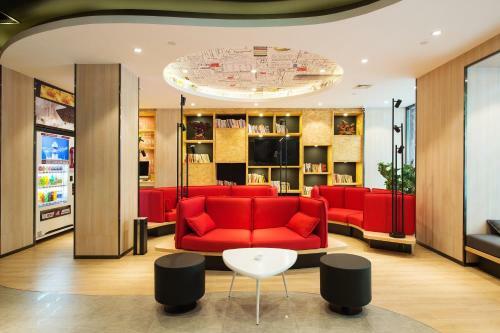 Ibis Harbin Central Street Hotel
