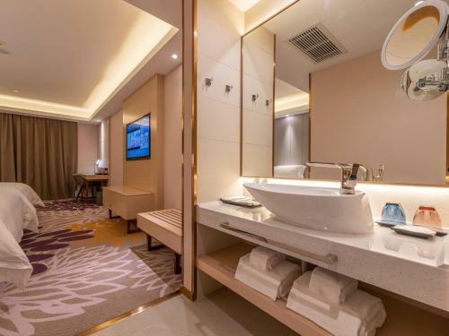 Lavande Hotel Heze University Road