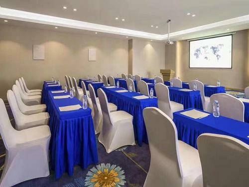 Kyriad Marvelous Hotel Shanghai Jiading Baolong Plaza Branch
