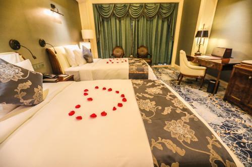 Hotel ???????
