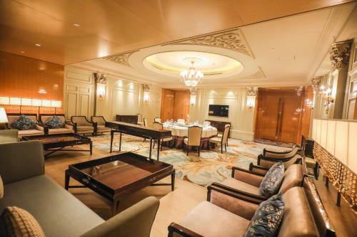 Hotel ???????