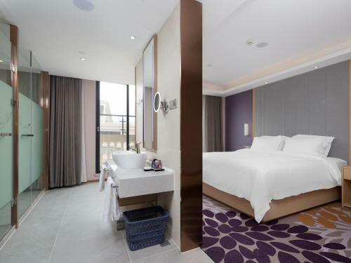 Lavande Hotel Yangchun Donghu