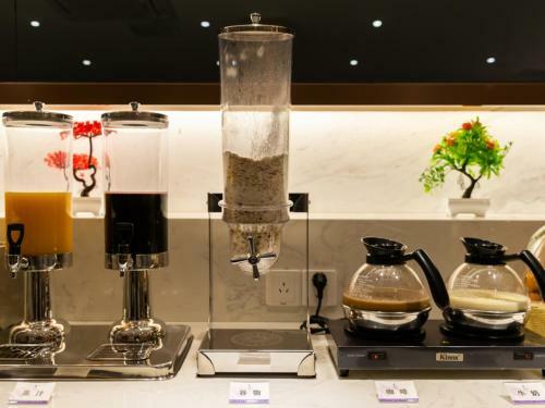 Lavande Hotel Shanghai Jinshan City Beach