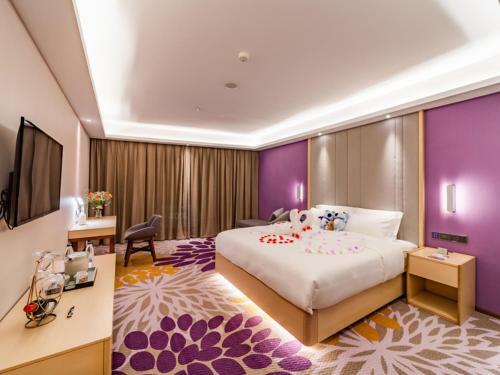 Lavande Hotel Shanghai Jinshan City Beach