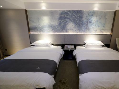 Greentree Eastern Jingde Town Railway Station Hotel