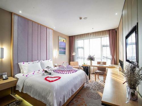 Lavande Hotel Leshan High-speed Railway Station Wanda Plaza
