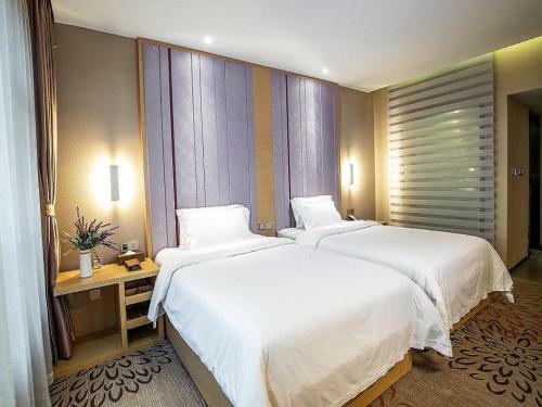 Lavande Hotel Leshan High-speed Railway Station Wanda Plaza