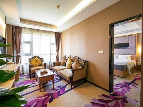 Lavande Hotel Leshan High-speed Railway Station Wanda Plaza