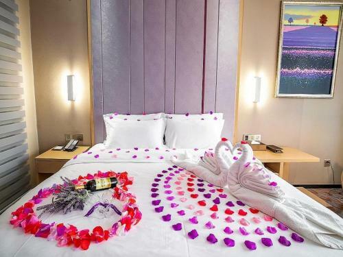 Lavande Hotel Leshan High-speed Railway Station Wanda Plaza