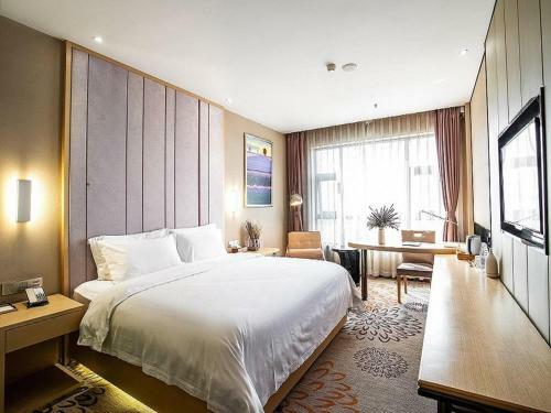 Lavande Hotel Leshan High-speed Railway Station Wanda Plaza
