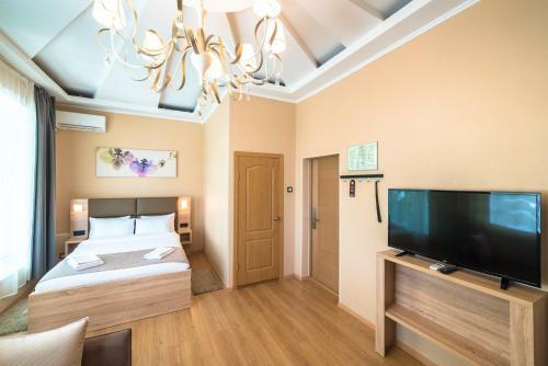 Teplo Hotel
