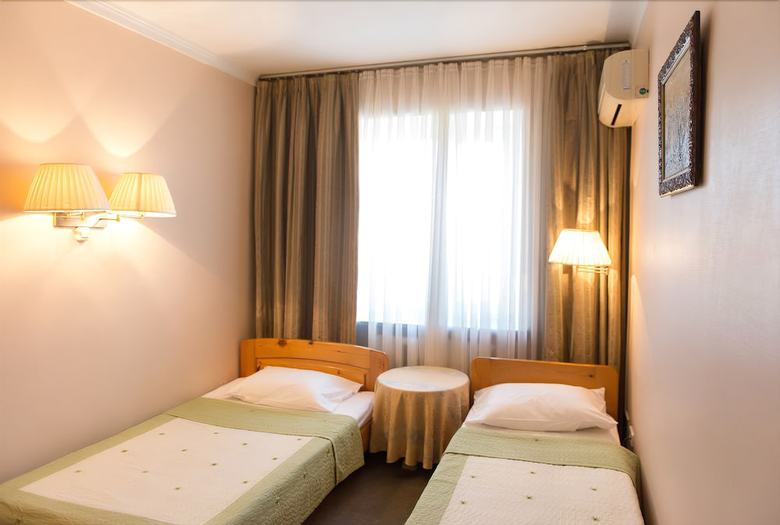 Hotel Ostrovok