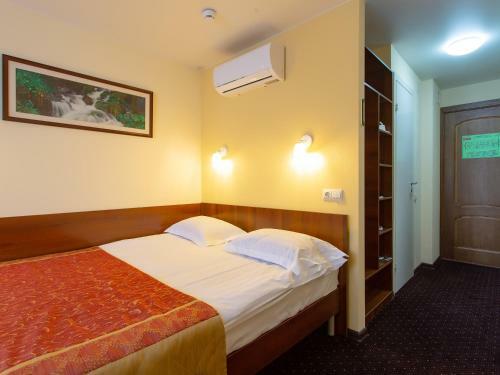 Hotel Complex Crystall