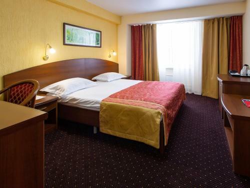 Hotel Complex Crystall