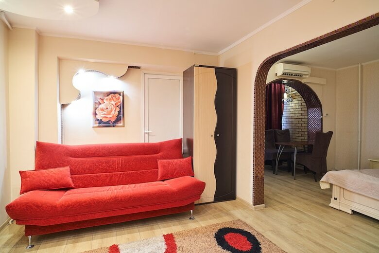 Hotel Variant