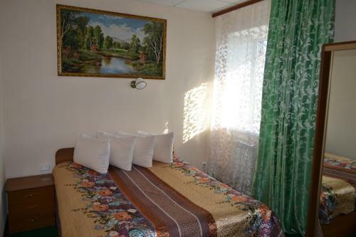 Yakhont Hotel